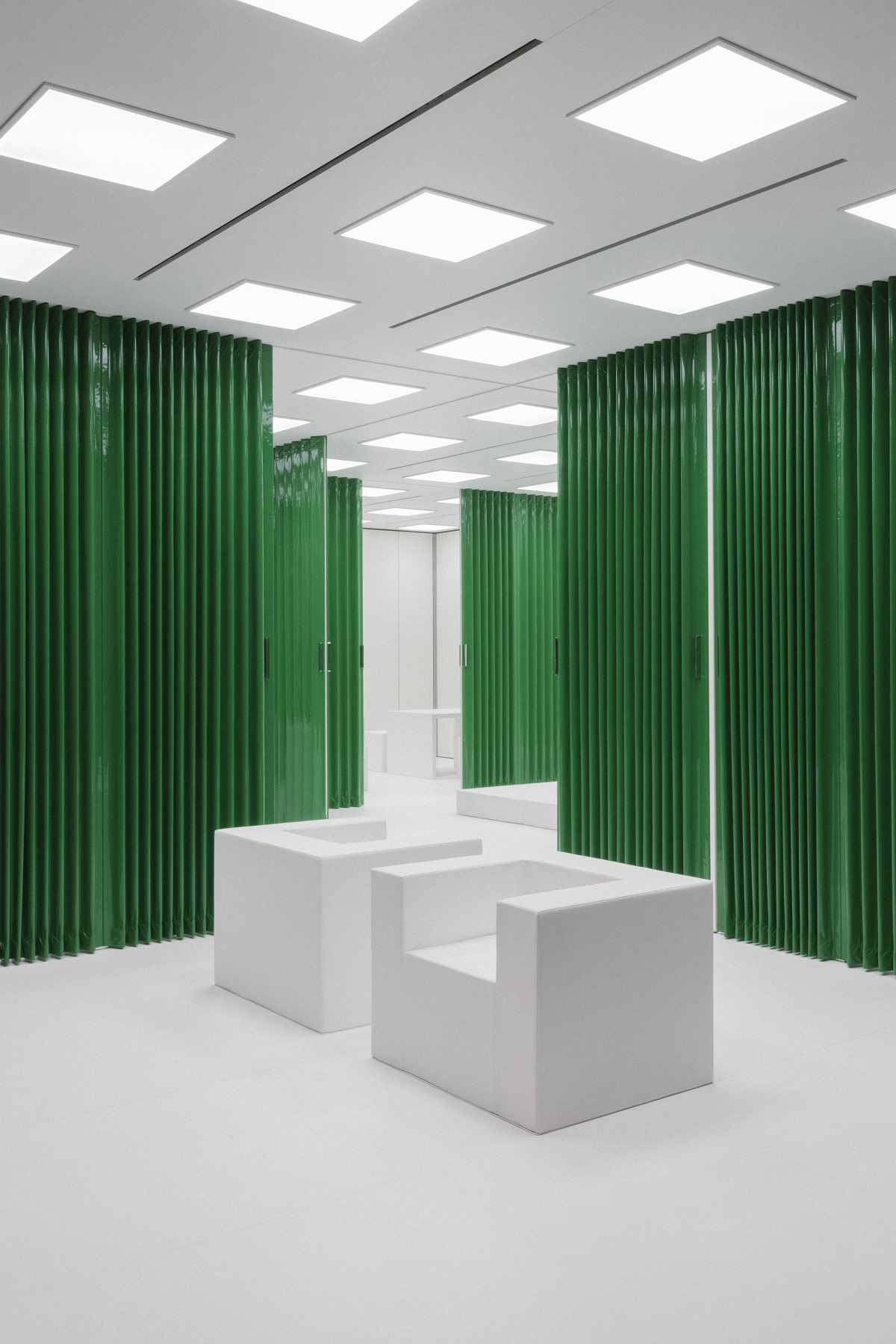 Dooor folding doors with green cladding